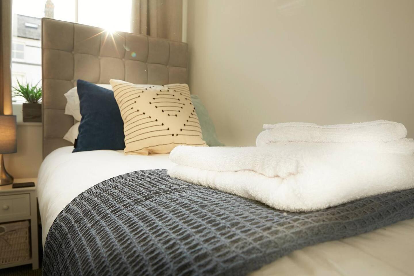 Sea View Serenity Breath Taking Sea View Sleeps 4 Scarborough Ngoại thất bức ảnh