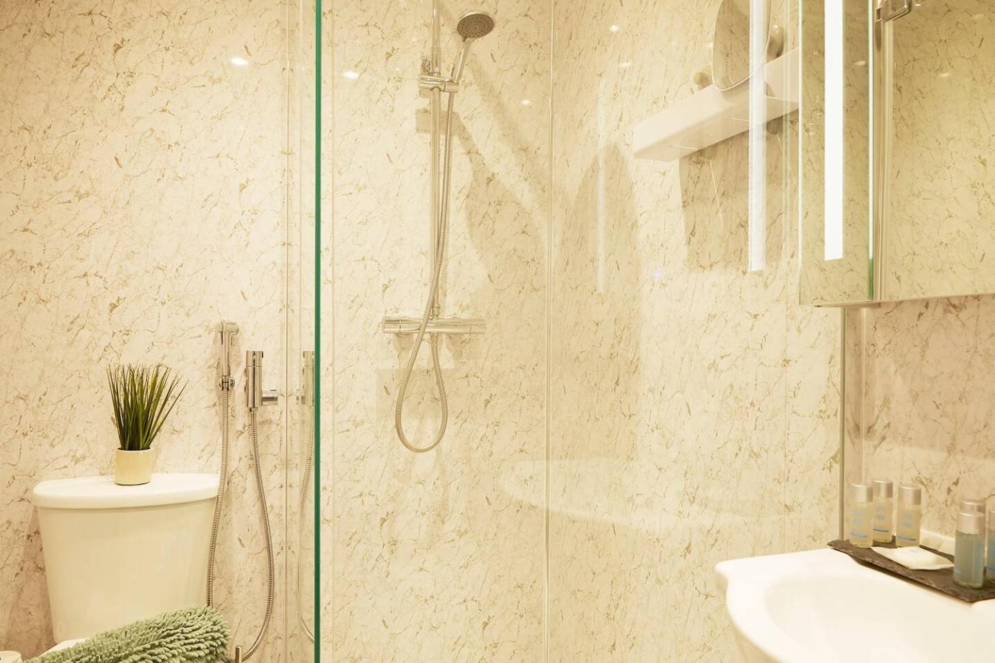 Sea View Serenity Breath Taking Sea View Sleeps 4 Scarborough Ngoại thất bức ảnh