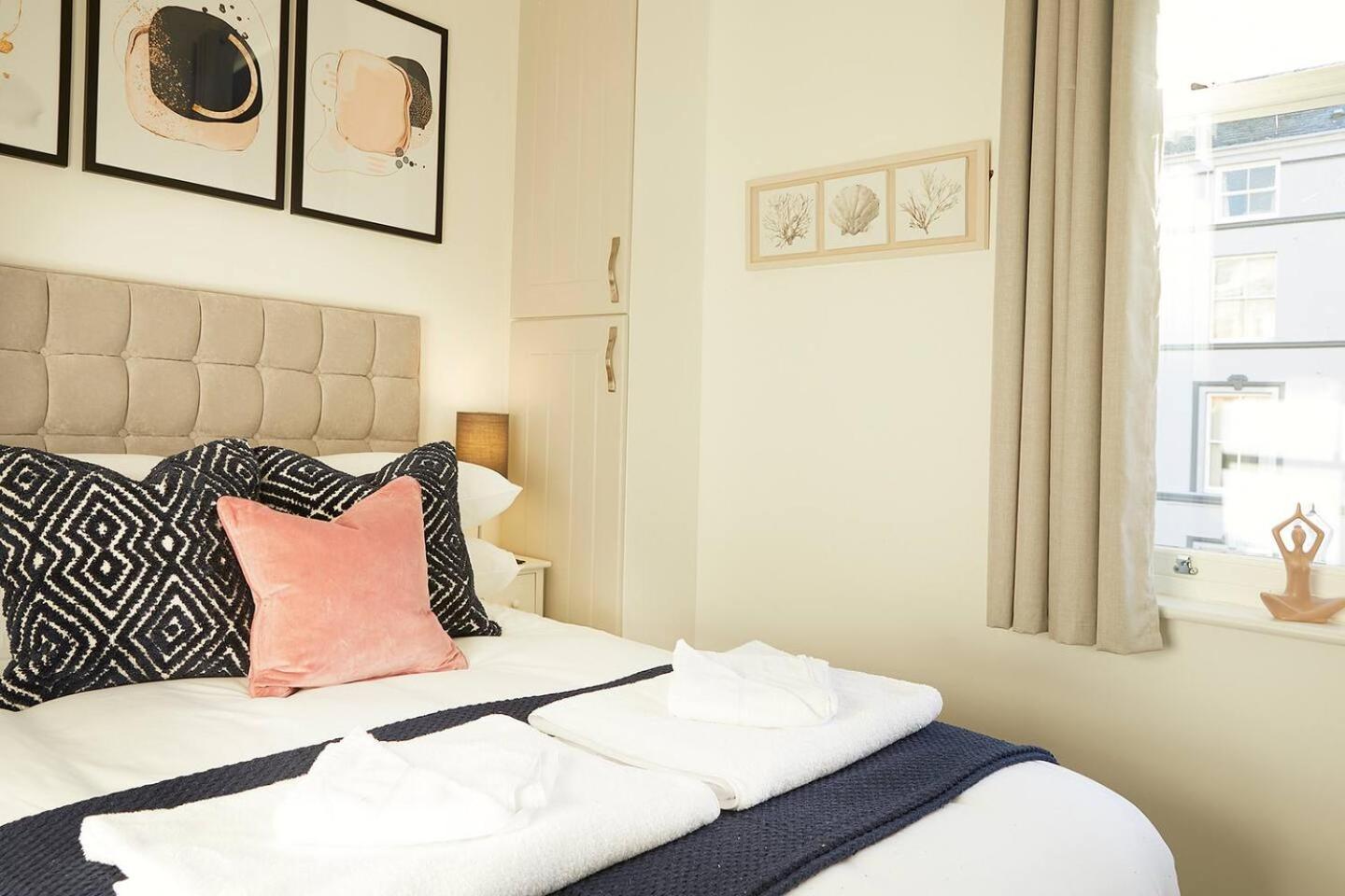 Sea View Serenity Breath Taking Sea View Sleeps 4 Scarborough Ngoại thất bức ảnh